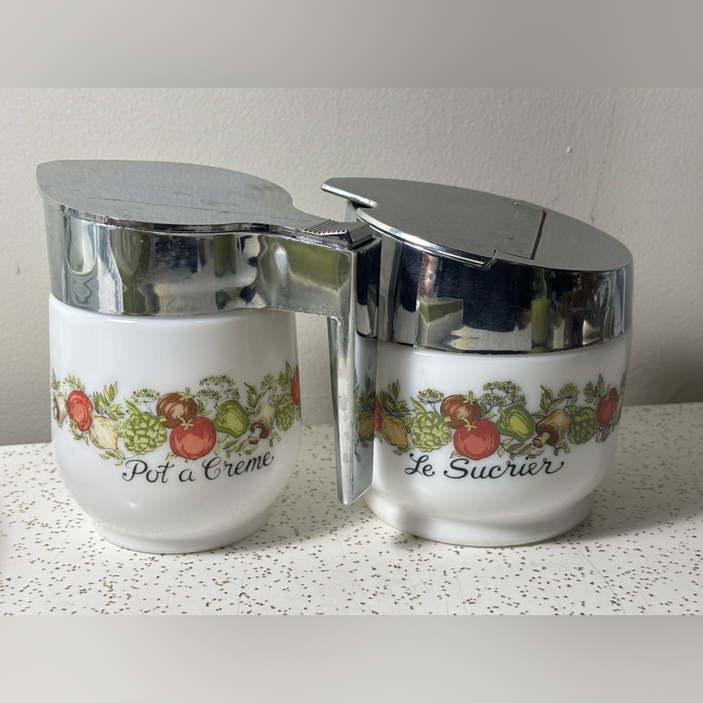 Vintage GEMCO “Spice of Life” French language sugar bowl & creamer